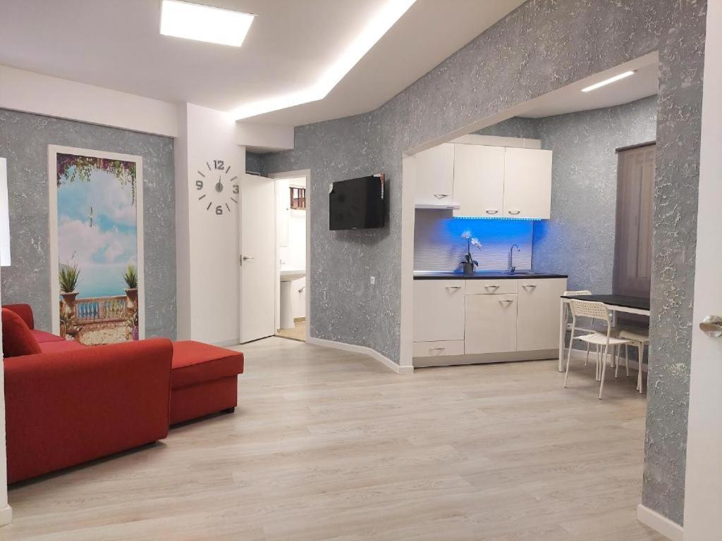 Fantastic 2 Bedrooms, Just 20 Meters From Ocean Playa de las Americas  Eksteriør bilde