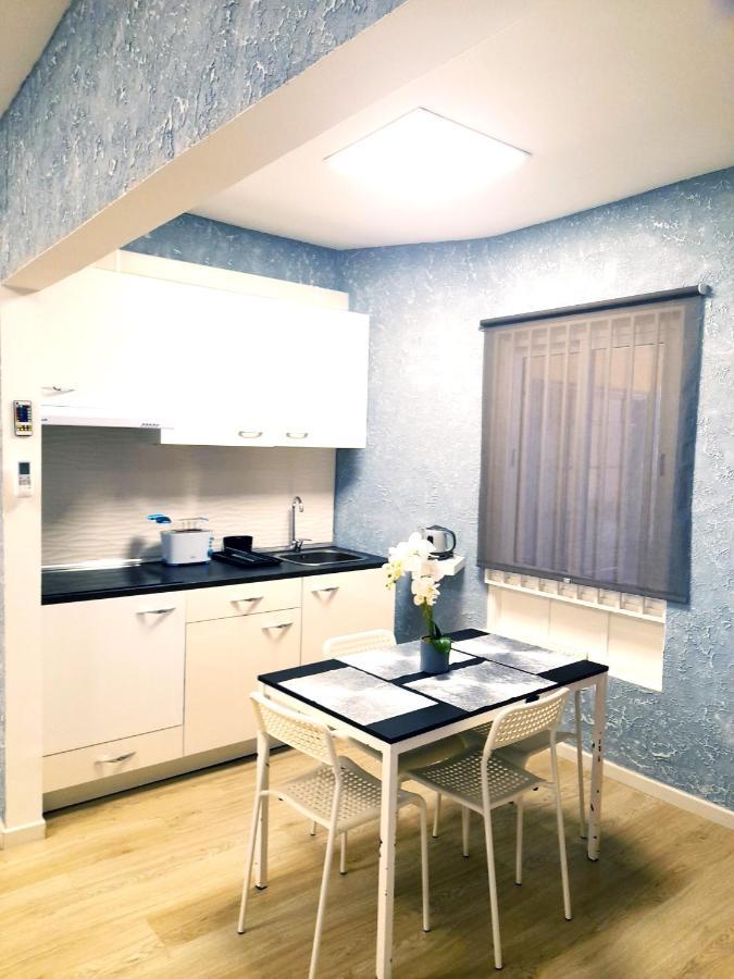 Fantastic 2 Bedrooms, Just 20 Meters From Ocean Playa de las Americas  Eksteriør bilde